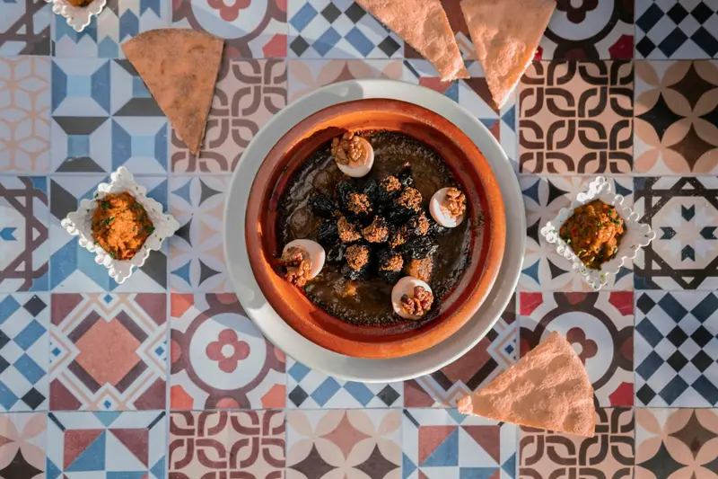 The riad table